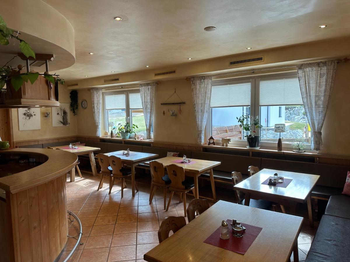 Pension Alpenblick Schattwald Extérieur photo