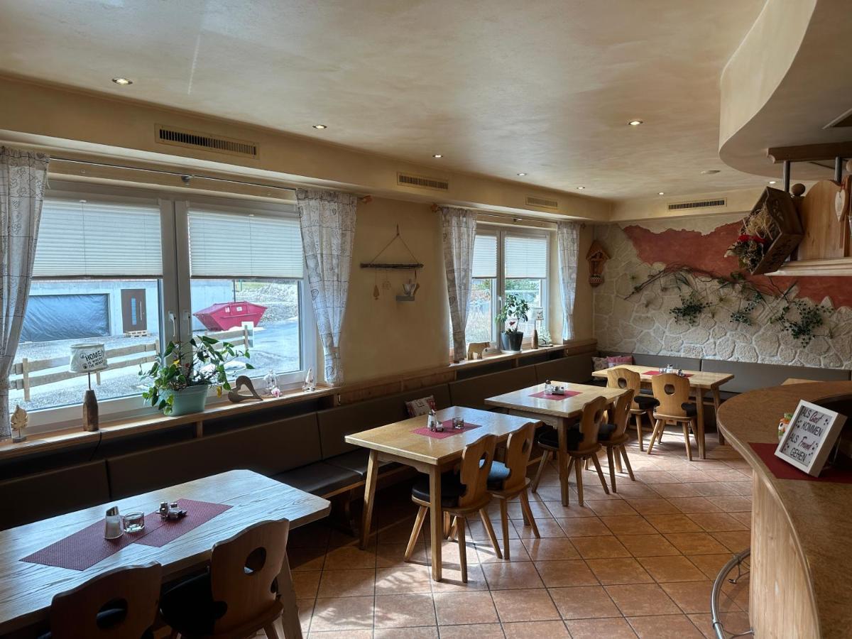Pension Alpenblick Schattwald Extérieur photo