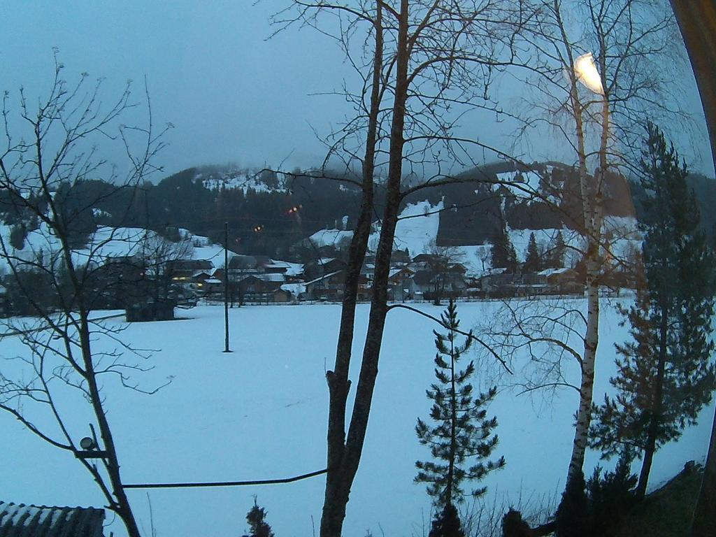 Pension Alpenblick Schattwald Extérieur photo