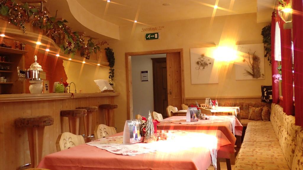 Pension Alpenblick Schattwald Extérieur photo