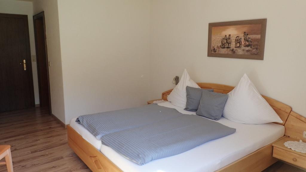 Pension Alpenblick Schattwald Extérieur photo