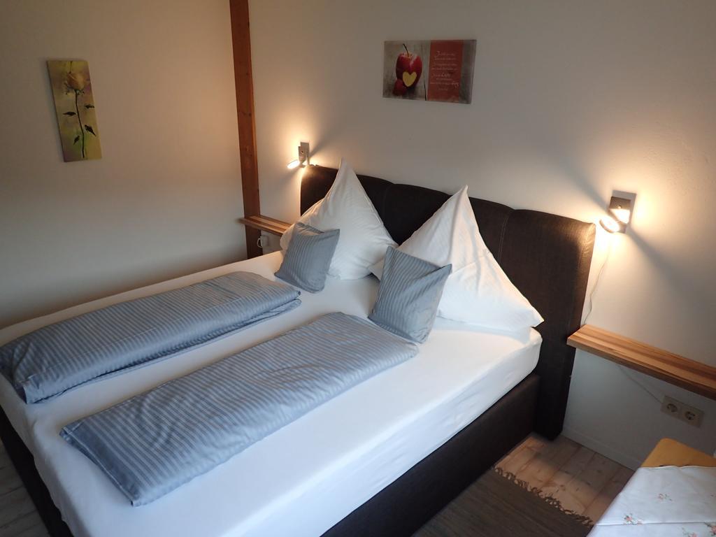 Pension Alpenblick Schattwald Extérieur photo