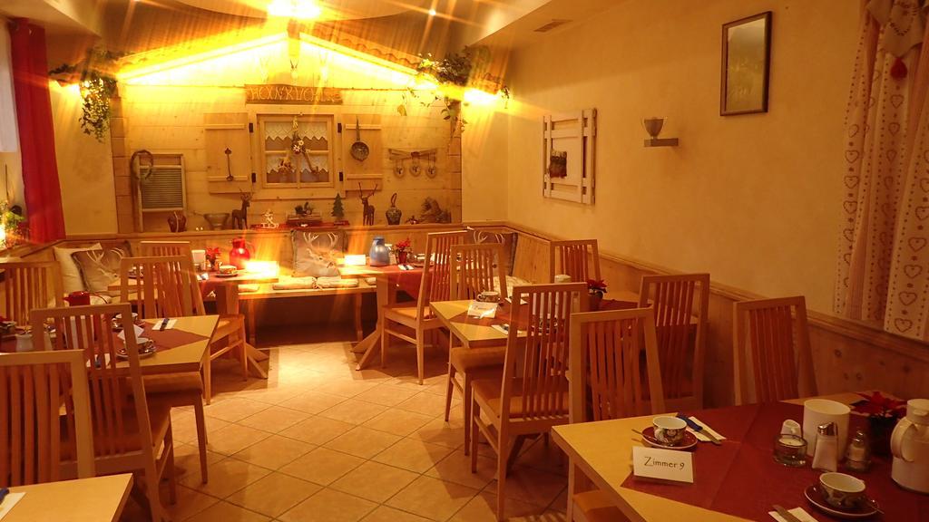 Pension Alpenblick Schattwald Extérieur photo